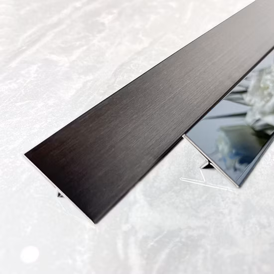 Profilo in acciaio inossidabile 304 a forma di Z con finitura in metallo argento